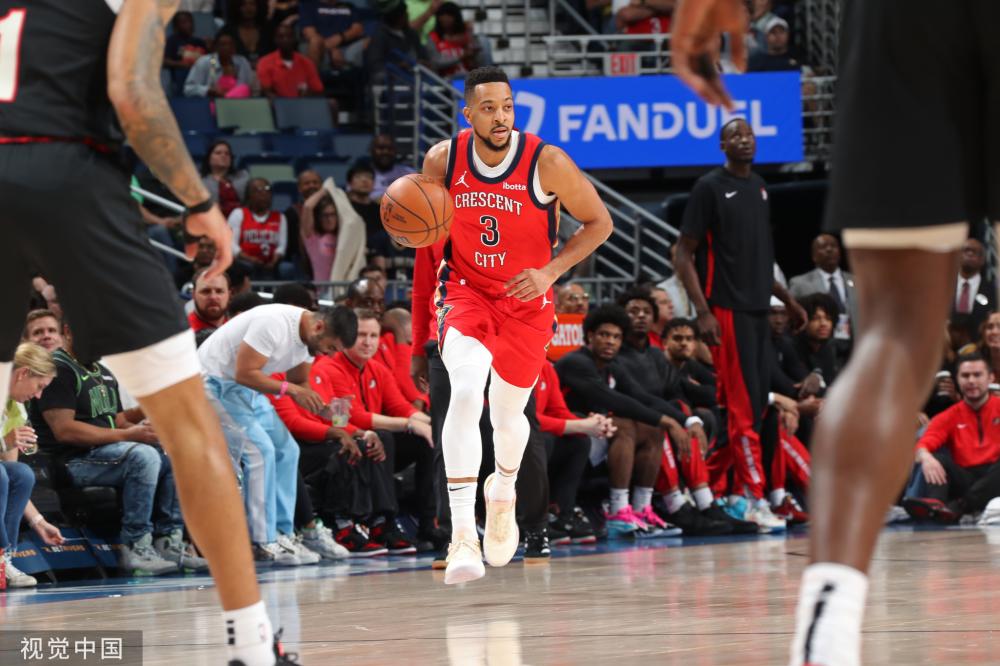 年轻的张常 年轻的张常