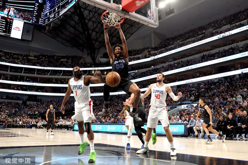 数十人卷入 数十人卷入